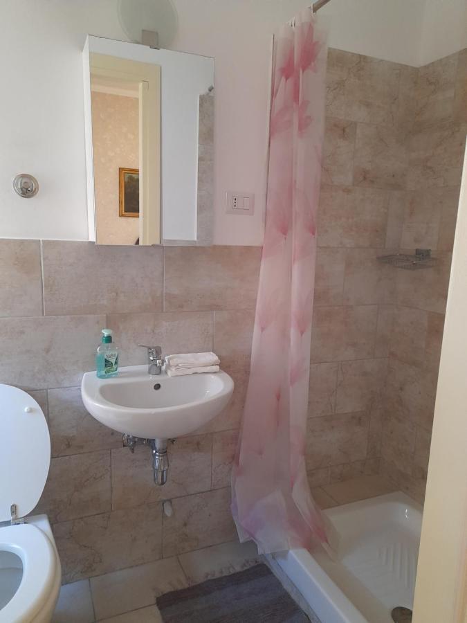 Hotel La Famiglia Rzym Zewnętrze zdjęcie